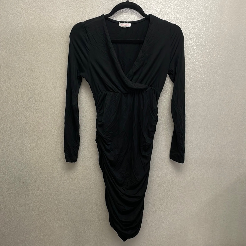 Ingrid and Isabel Maternity Black Crossover Longsleeve Dress, Small